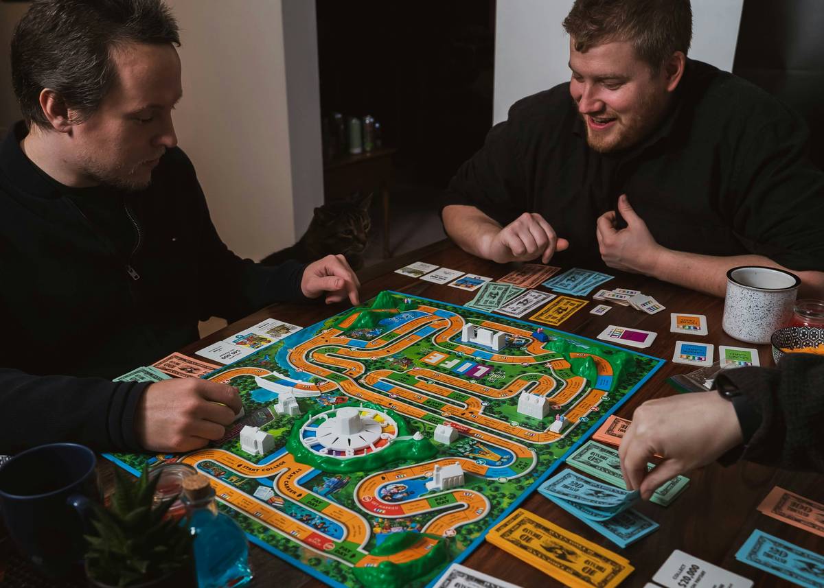 Real time strategy game interface showing resource allocation and unit production queues